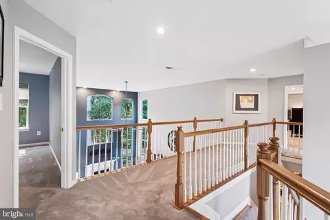 Entry Way - 18526 Rushbrooke Dr, Olney, MD 20832 photo 8 of 12