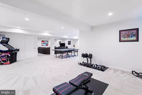 Entry Way - 18526 Rushbrooke Dr, Olney, MD 20832 photo 10 of 12