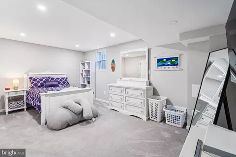 Bedroom - 18526 Rushbrooke Dr, Olney, MD 20832 photo 11 of 11