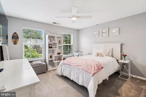 Bedroom - 18526 Rushbrooke Dr, Olney, MD 20832 photo 6 of 11