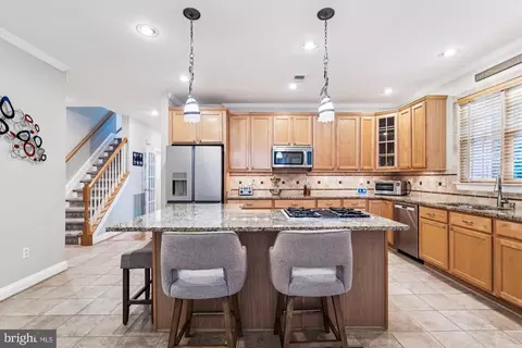 Kitchen - 18526 Rushbrooke Dr, Olney, MD 20832 photo 2 of 5