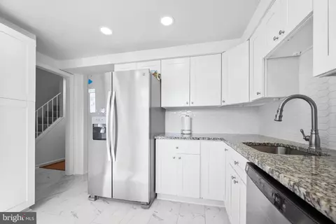 14640 Tynewick Ter #3, Silver Spring, MD 20906 photo 8