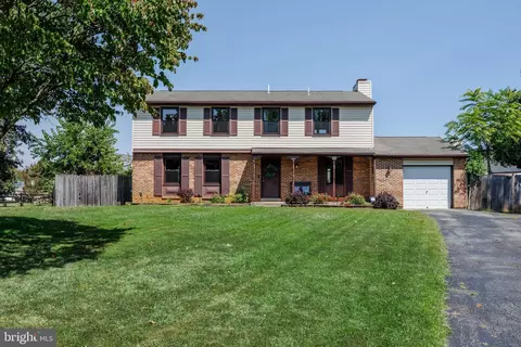 8105 Irwell Ct, Gaithersburg, MD 20877