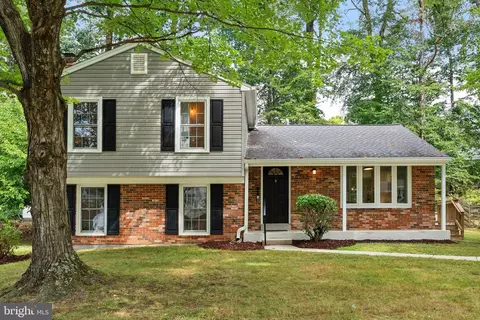 4717 Iris Pl, Rockville, MD 20853