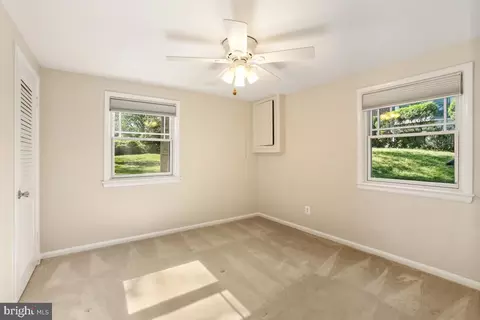 Bedroom - 418 Neale Ct, Silver Spring, MD 20901 photo 4 of 4