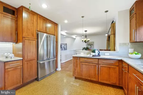 Kitchen - 418 Neale Ct, Silver Spring, MD 20901 photo 5 of 5