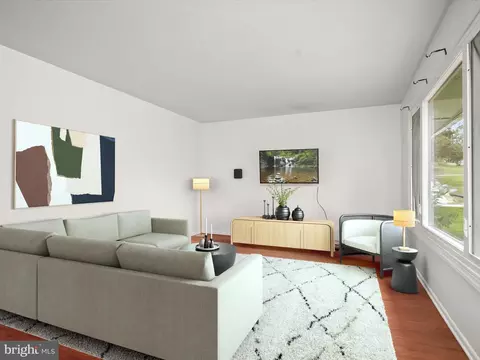 Living - 3025 Red Lion Ln, Silver Spring, MD 20904 photo 1 of 7