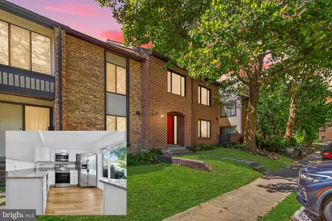 9722 Shadow Oak Dr, Gaithersburg, MD 20886