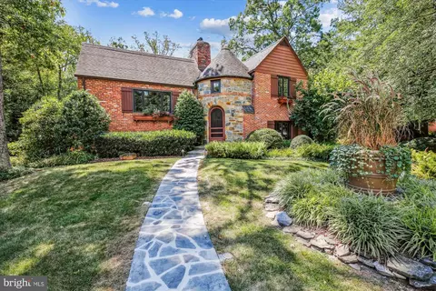 4008 Montpelier Rd, Rockville, MD 20853