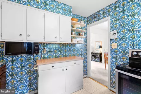 Kitchen - 115 Sheffield St, Silver Spring, MD 20910 photo 3 of 3
