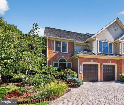 11107 Potomac Crest Dr, Potomac, MD 20854