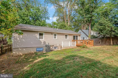 9805 Gardiner Ave, Silver Spring, MD 20902 photo 29