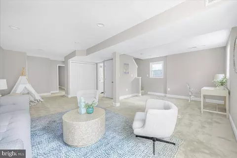 9805 Gardiner Ave, Silver Spring, MD 20902 photo 19