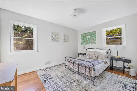 9805 Gardiner Ave, Silver Spring, MD 20902 photo 12