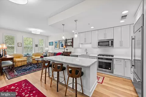 12500 Park Potomac Ave #205S, Potomac, MD 20854