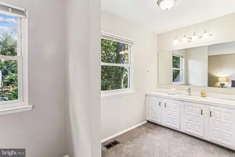 9013 2nd Ave, Silver Spring, MD 20910 photo 34