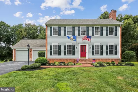 17624 Longdraft Rd, Gaithersburg, MD 20878