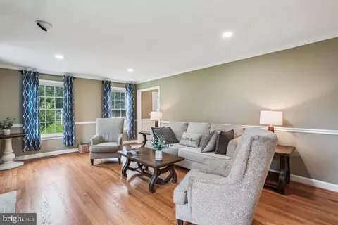 17624 Longdraft Rd, Gaithersburg, MD 20878 photo 9