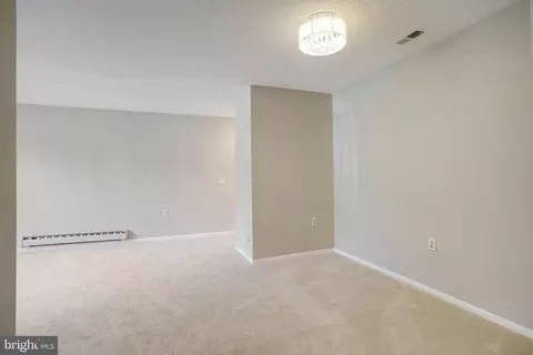 Living - 15311 Pine Orchard Dr #87-2G, Silver Spring, MD 20906 photo 9 of 10