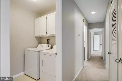 Entry Way - 15311 Pine Orchard Dr #87-2G, Silver Spring, MD 20906 photo 2 of 3