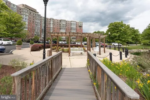 Exterior - 15311 Pine Orchard Dr #87-2G, Silver Spring, MD 20906 photo 6 of 10