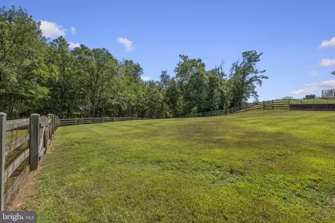 15906 Barnesville Rd, Boyds, MD 20841 photo 45