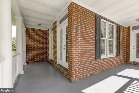 15906 Barnesville Rd, Boyds, MD 20841 photo 2