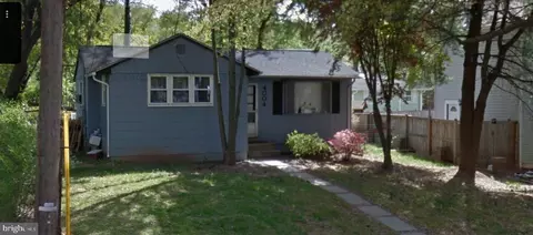 4004 Halsey St, Kensington, MD 20895