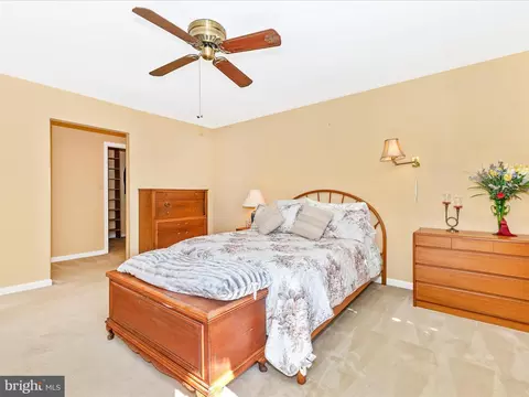 Bedroom - 14320 Fairdale Rd, Silver Spring, MD 20905 photo 3 of 5
