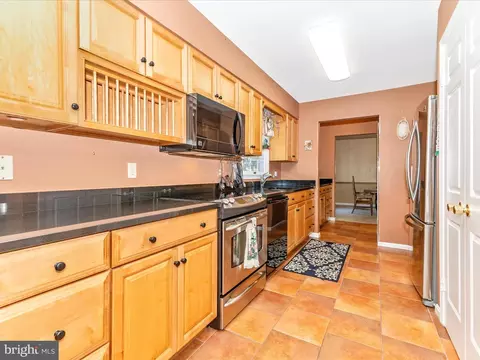 Kitchen - 14320 Fairdale Rd, Silver Spring, MD 20905 photo 3 of 4