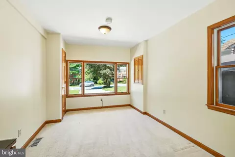 Living - 2124 Henderson Ave, Silver Spring, MD 20902 photo 4 of 4
