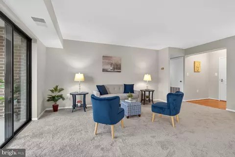15115 Interlachen Dr #3-802, Silver Spring, MD 20906 photo 9