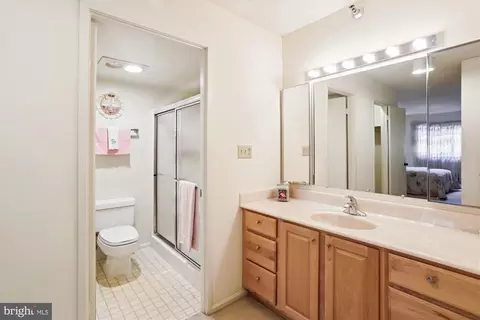 15100 Interlachen Dr #4-717, Silver Spring, MD 20906 photo 20