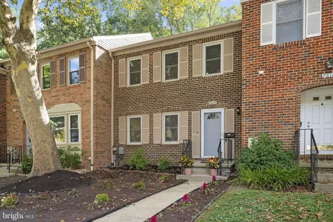 7614 Coddle Harbor Ln, Potomac, MD 20854
