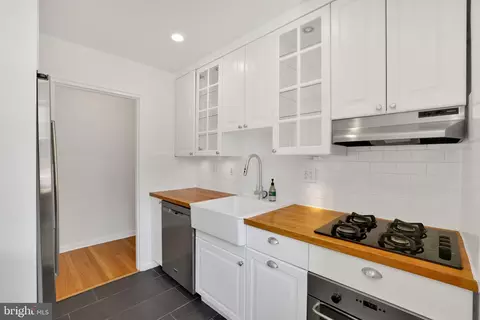 2312 Colston Dr #201, Silver Spring, MD 20910 photo 7