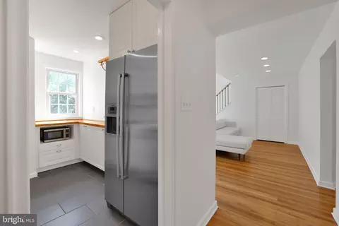 2312 Colston Dr #201, Silver Spring, MD 20910 photo 9