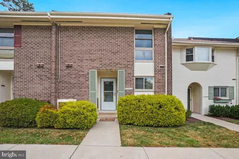 3434 Gleneagles Dr #78-B, Silver Spring, MD 20906