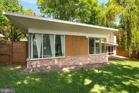 3306 Pendleton Dr, Silver Spring, MD 20902