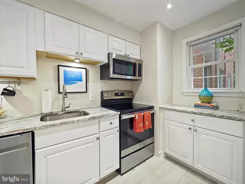 2214 Washington Ave #103, Silver Spring, MD 20910 photo 10