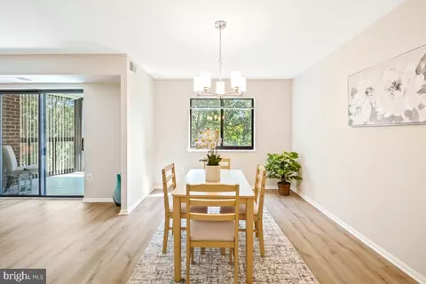 Dining - 15100 Interlachen Dr #4-716, Silver Spring, MD 20906 photo 1 of 3