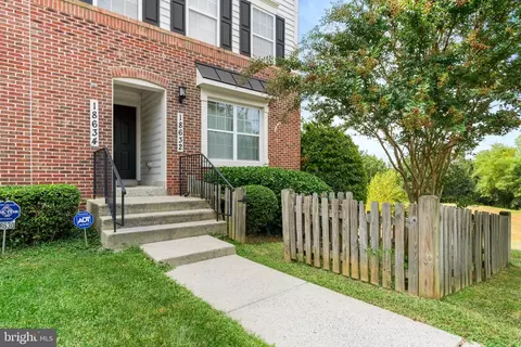18632 Poplar Glen Ct #9, Boyds, MD 20841