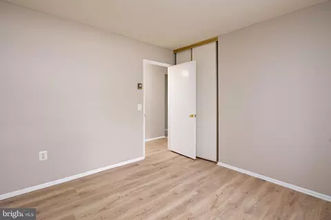 Bedroom - 15301 Wallbrook Ct #48-1G, Silver Spring, MD 20906 photo 2 of 4