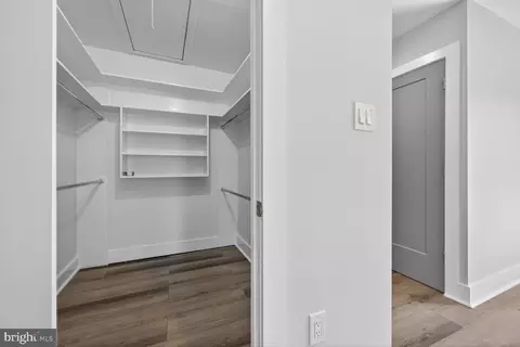 Entry Way - 12 Tynewick Ct, Silver Spring, MD 20906 photo 6 of 6