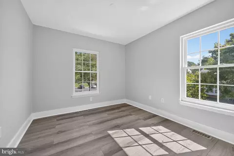 Bedroom - 12 Tynewick Ct, Silver Spring, MD 20906 photo 1 of 2