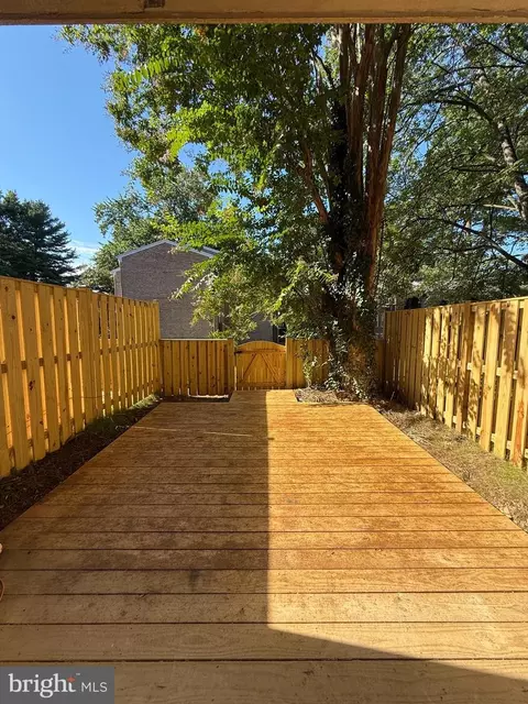 828 Quince Orchard Blvd #P-2, Gaithersburg, MD 20878