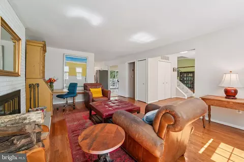 15108 Watergate Rd, Silver Spring, MD 20905 photo 6