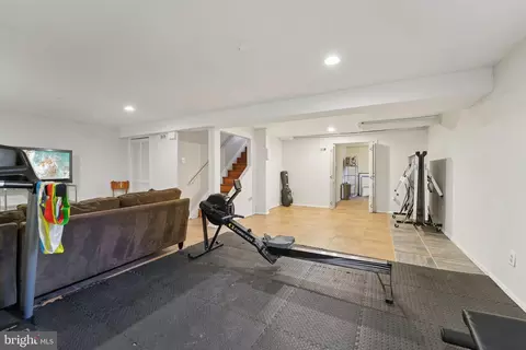 15108 Watergate Rd, Silver Spring, MD 20905 photo 23