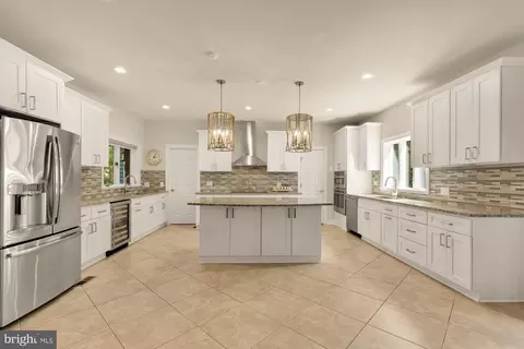 Kitchen - 14503 Falling Leaf, North Potomac, MD 20878 photo 1 of 8