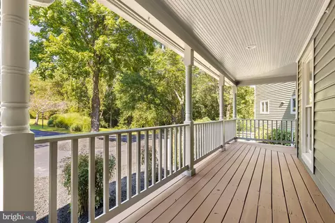 Exterior - 14503 Falling Leaf, North Potomac, MD 20878 photo 5 of 13