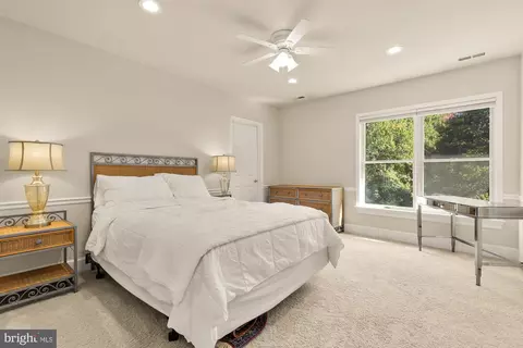 Bedroom - 14503 Falling Leaf, North Potomac, MD 20878 photo 9 of 14